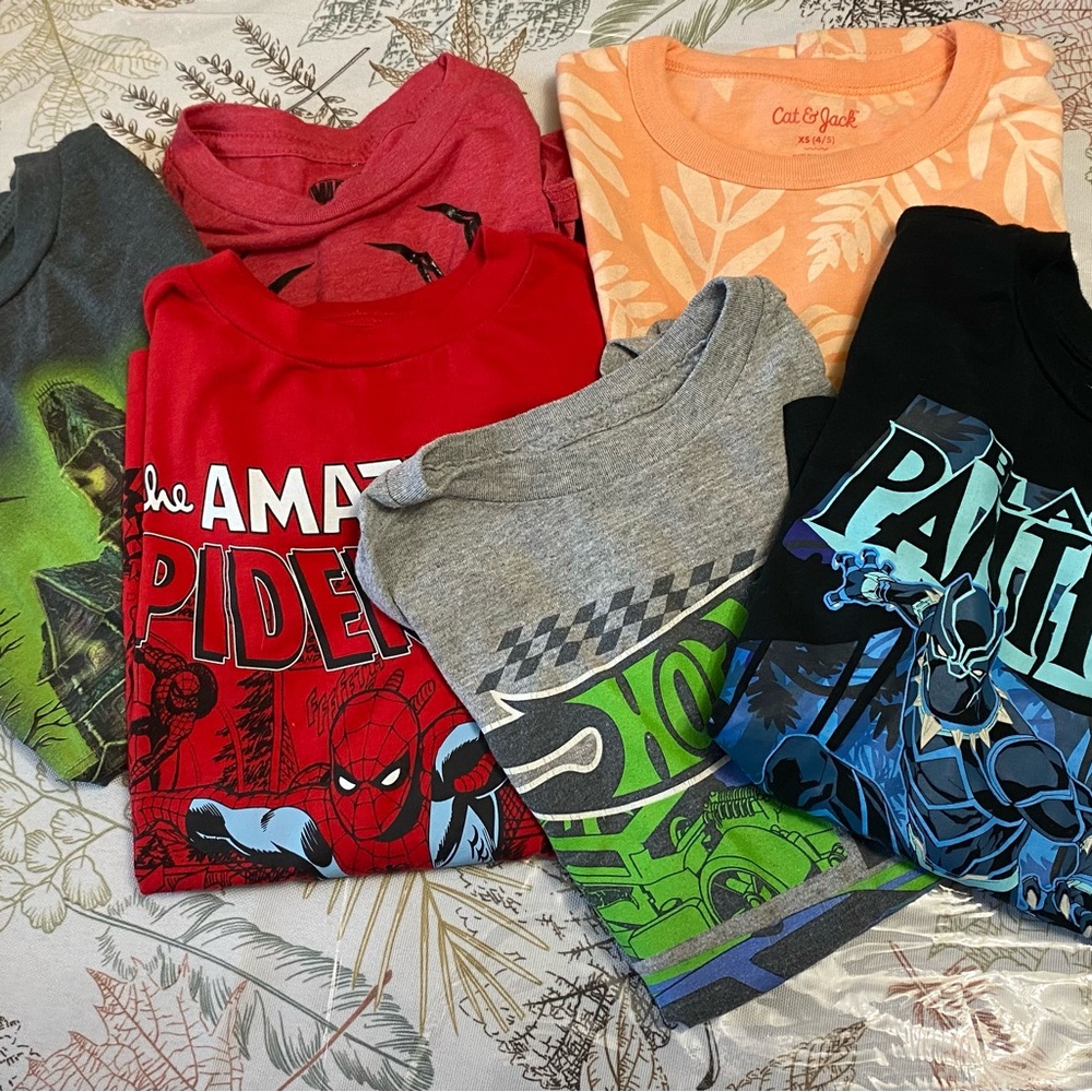 6 boys T-shirts from Target!